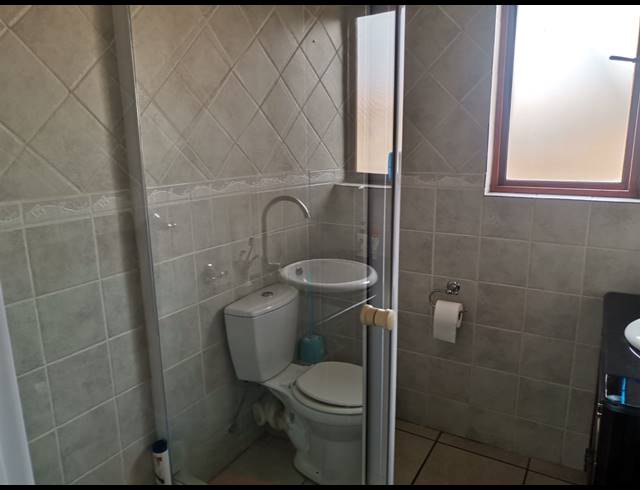 2 BEDROOM SECTIONAL TITLE FOR SALE IN SONNEVELD